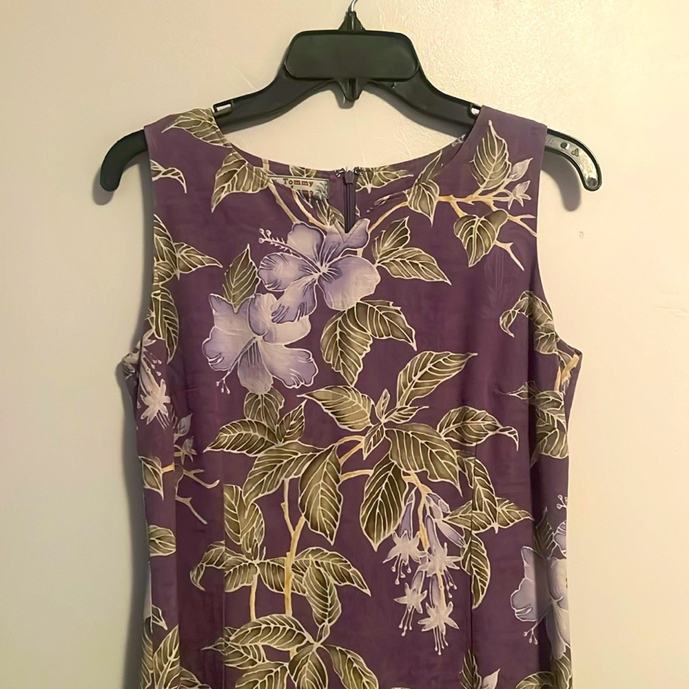 Tommy Bahama beautiful dress